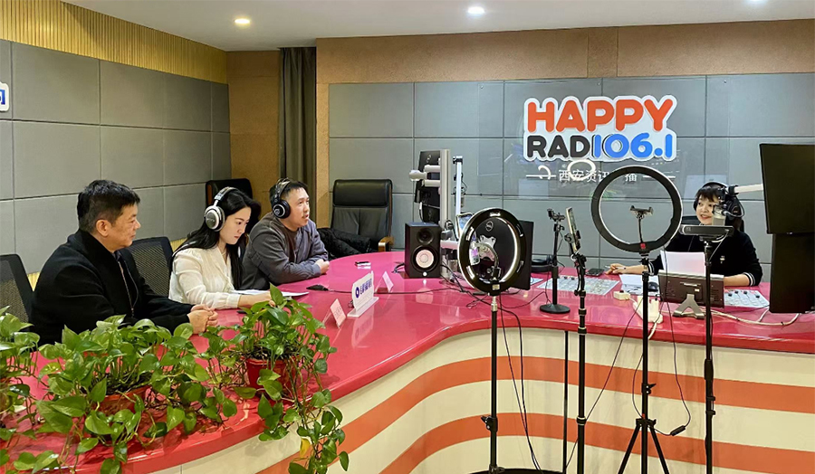 bbin宝盈机械工会揭牌仪式暨“送清凉”活动圆满举行 bbin宝盈机械工会正式成立