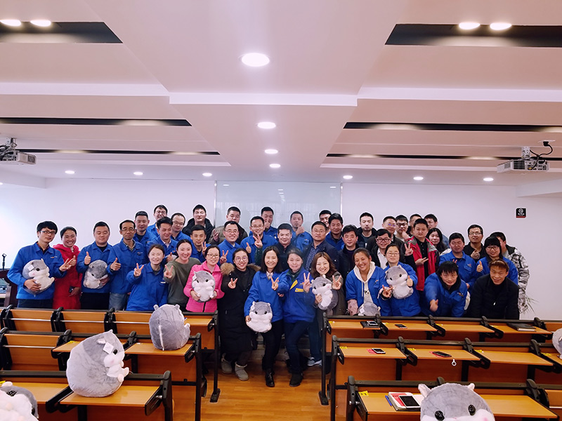 关键任务——bbin宝盈机械全员合伙人机制导入颁奖仪式 关键任务——bbin宝盈机械全员合伙人机制导入颁奖仪式