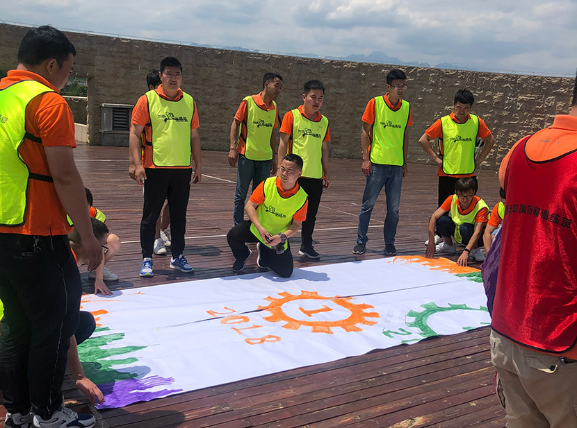 生日快乐,走一个!bbin宝盈机械给员工寿星来一场惊喜生日派对 生日快乐,走一个!bbin宝盈机械给员工寿星来一场惊喜生日派对